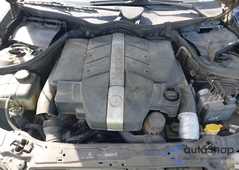 2003 Mercedes-Benz C 240 z USA, uszkodzony, nr VIN WDBRF61J73F394659